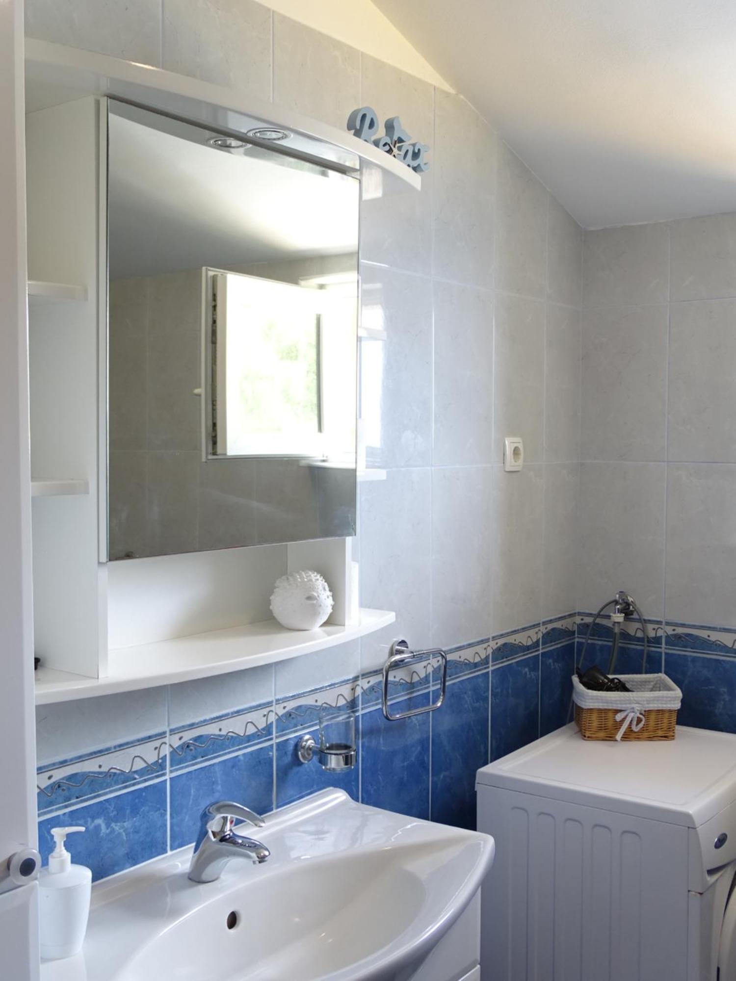 Apartment 6-pax On The - Floor, Great Sea View, Parking Ensured